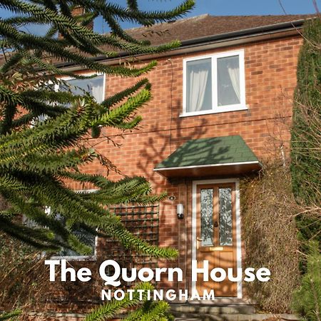 3 Bedroom House - Well Presented - Spacious - Flexible Check In - Free Parking Nottingham Exterior photo